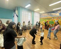 Волшебный праздник весны
